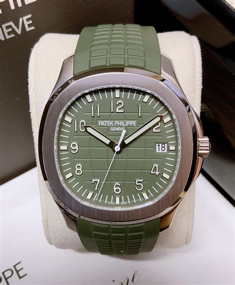 patek philippe aquanaut verde|philippe patek aquanaut price.